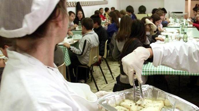 Si porta il panino da casa per non essere bocciato