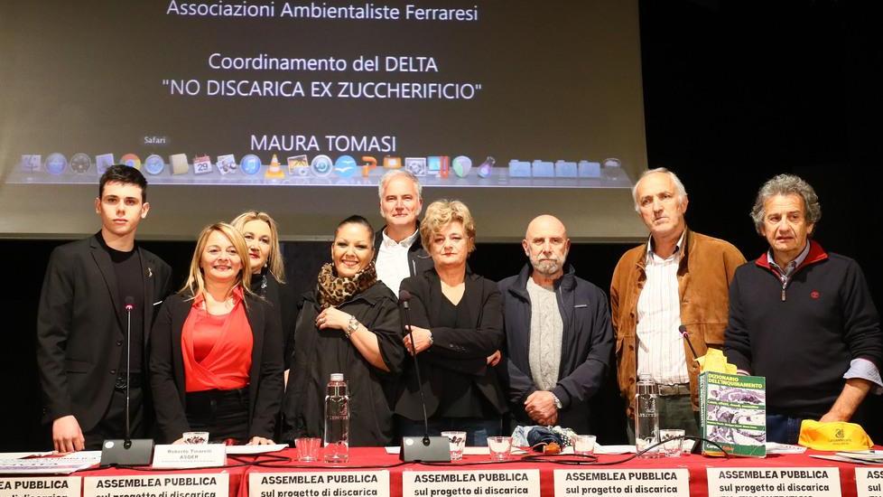 «No a quella terra all’ex zuccherificio»