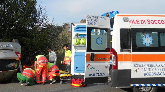 Niente ambulanza a Vada Pro Loco: «Cambiare la norma»
