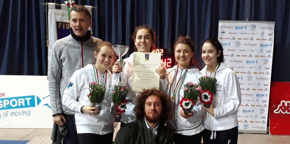 Assalto vincente per la Bernardi Le ragazze della spada sono promosse in B1