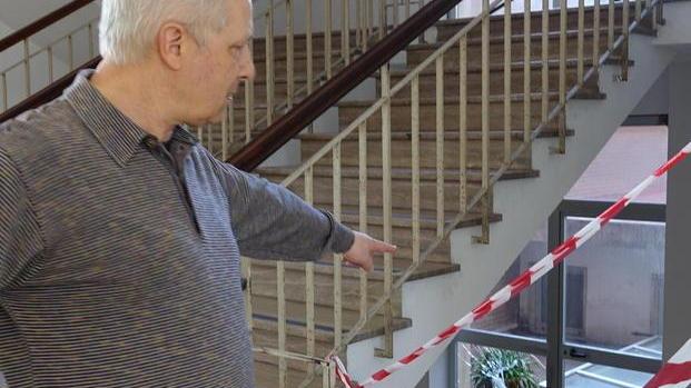 Ladri-vandali in quattro scuole «Rubato tutto»