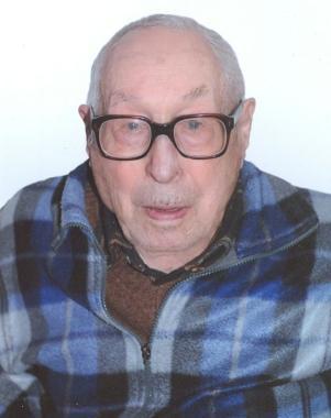  Oggi Dino Dami di Porcari compie 101 anni. Nella vita ha fatto il contadino. Tanti auguri dalle ...