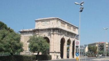 La stazione torna al Comune