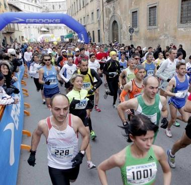 La partenza della PisaMarathon 