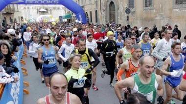 La partenza della PisaMarathon