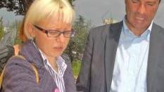 L’assessore Ginanni col sindaco A destra veduta del centro storico cittadino