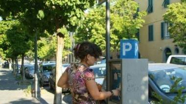 Parcheggi a pagamento, la gestione resta a Metro