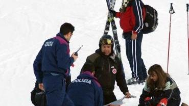 Il soccorso a uno sciatore caduto