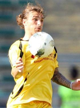 <b>RITARDO.</b> Paulinho &egrave; atteso a Livorno l1 gennaio, dunque 5 giorni dopo rispetto al programma stilato dalla societ&agrave; 