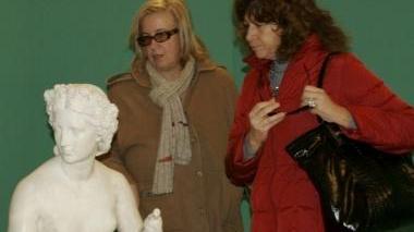 La scultura “La Filatrice” di Lorenzo Bartolini