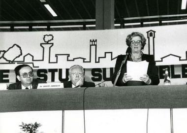 Maria Eletta Martini a un convegno con Giuseppe Zamberletti    