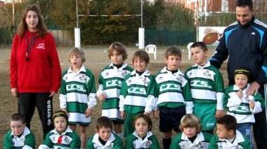 <b>UNDER 8.</b> Il gruppo che ha partecipato al torneo di Cecina