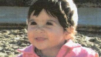 CIAO ELISA. Ti facciamo tantissimi auguri per il tuo primo compleanno. Mamma Cristina, babbo ...