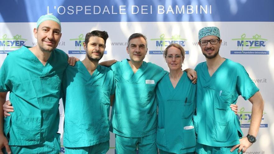 Il “sarto” dell’intestino salva la vita a una neonata