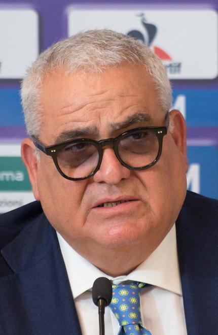 Una Fiorentina in freezer Si va avanti con Montella A fine anno la resa dei conti 