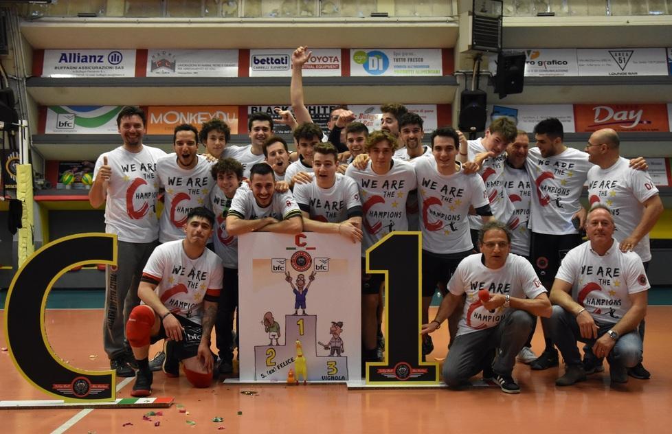 La Bfc San Martino festeggia la promozione in serie C 