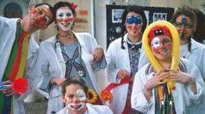 Metti una sera con i Clown dottori Al Teatro Salvini una risata vi guarirà