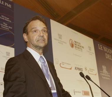 Il presidente della Camera di commercio di Prato Carlo Longo