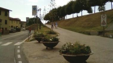 Messe nuove fioriere nel centro storico