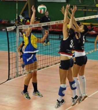 Unazione della partita tra Volley Donoratico e Volley Cecina   