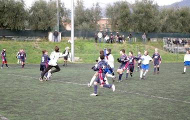 Unazione di calcio giovanile 