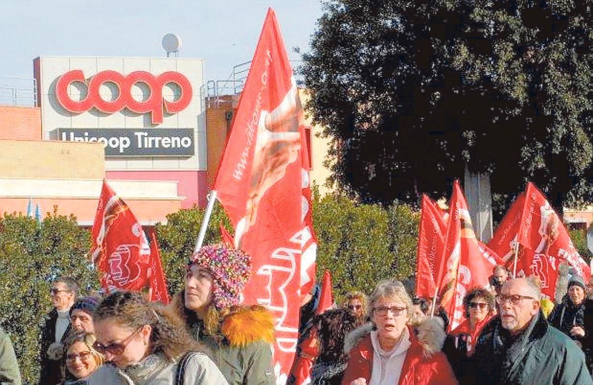 Sostituì i lavoratori durante lo sciopero: condannata Unicoop Tirreno 