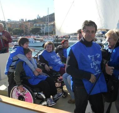 Una flotta di yacht ha regalato sorrisi ai disabili