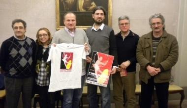 Gli organizzatori del trofeo insieme allassessore Moschini 