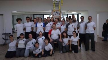 Malacarne con un gruppo di allievi