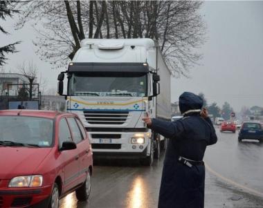 Sempre traffico massiccio sul viale Europa    