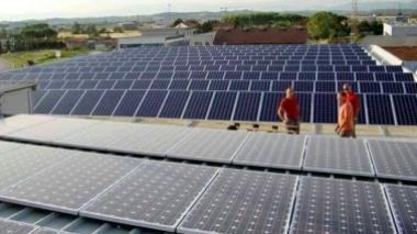 Boom del fotovoltaico, nel 2011 più di 300 nuovi allacci