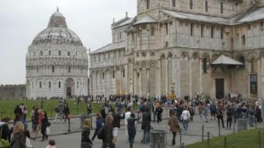 Pisa piace sempre di più boom di viaggiatori al Galilei