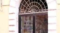 Fondi messi in vendita o offerti in affitto nel centro storico cittadino