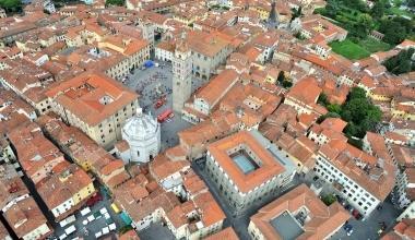 Case nel centro storico: l’introduzione della nuova imposta è la voce che graverà maggiormente sul bilancio familiare