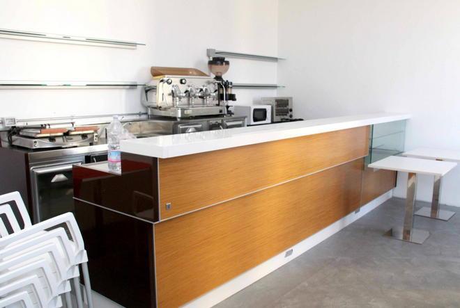 Caffetteria da 91mila euro Ma non ha mai funzionato