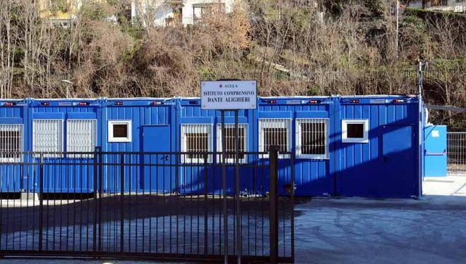«Polo dell’istruzione accanto ai tossici» 