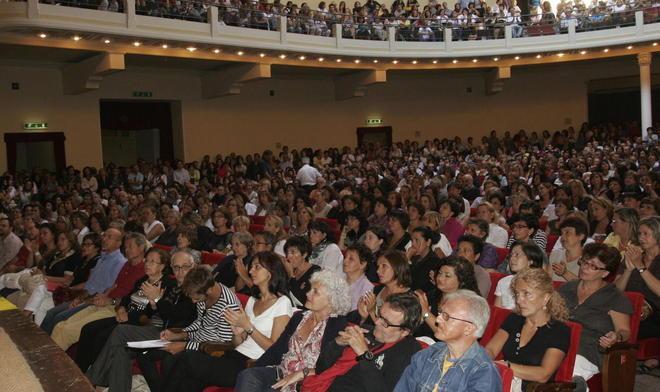 Ambaradan, a teatro si parla dell’assistenza agli anziani 