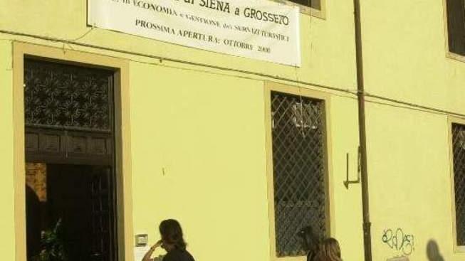 Polo universitario, missione salvataggio