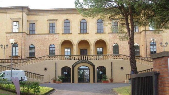 Nel nuovo Santa Chiara rilancio a colpi di cemento