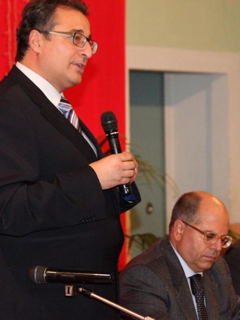 Il sindaco: in arrivo le telecamere 
