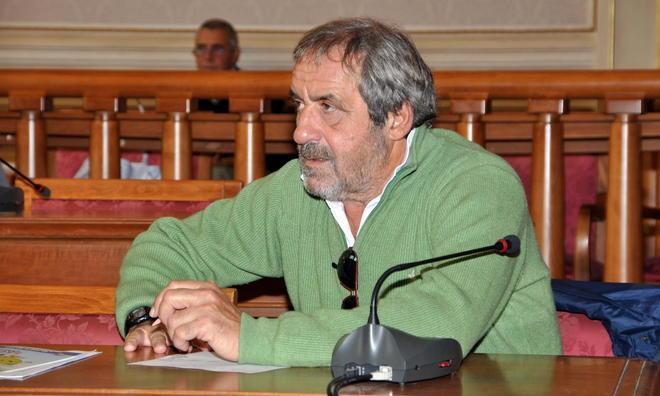 In Comune scoppia il caos «Ora il sindaco si dimetta» 