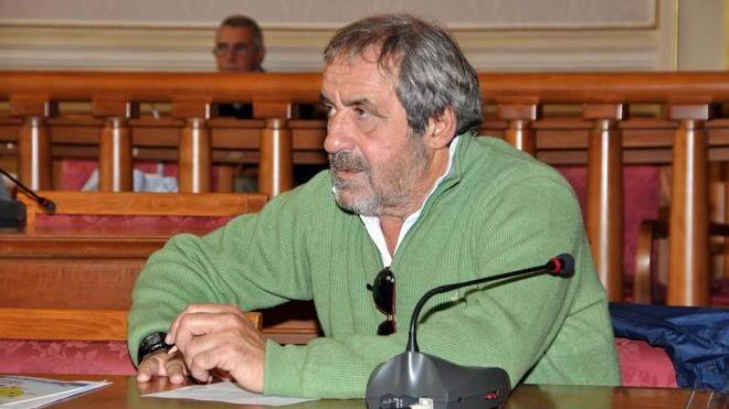 In Comune scoppia il caos «Ora il sindaco si dimetta»