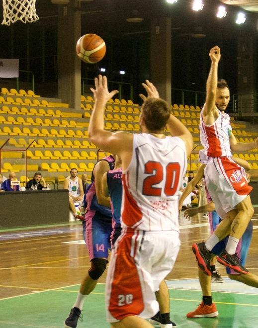 Geonova, passa da Livorno la strada per la semifinale 