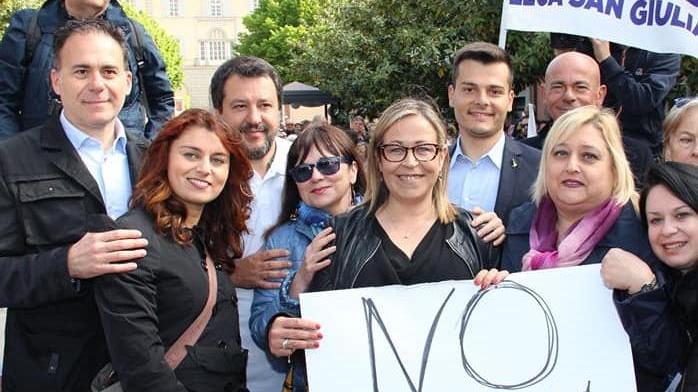 Salvini prova a disinnescare Canapisa «Lavoriamo per la riduzione del danno»