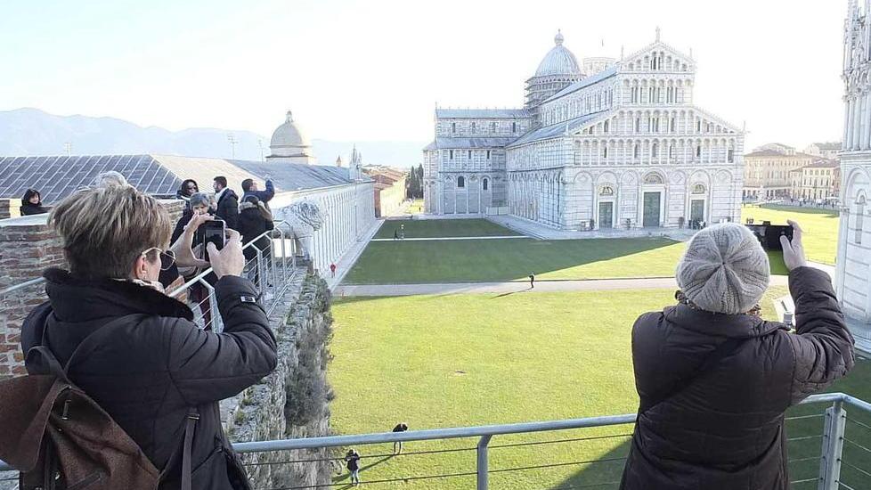 Maggio sulle mura tra aneddoti, letteratura e storia del Pisa Sc