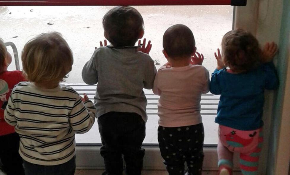 Cambio di asilo I bambini ospiti a San Nicolò E il bus è gratis 