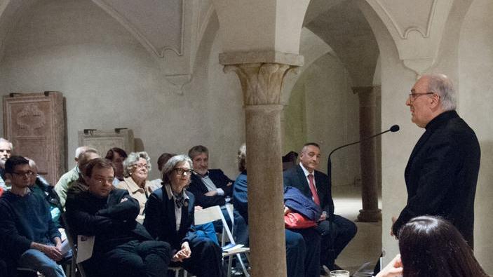 “Di luci e di ombre”presentato nella cripta della cattedrale