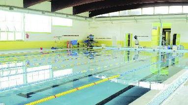 Costi troppo alti di gestione, la piscina chiude