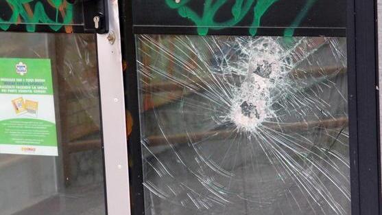 Scuola ancora nel mirino Danni alle ex Gamerra e alle primarie Razzauti