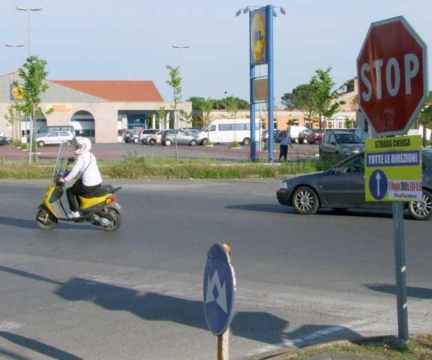 Una rotatoria al posto dell’incrocio mortale ma tra dodici mesi 